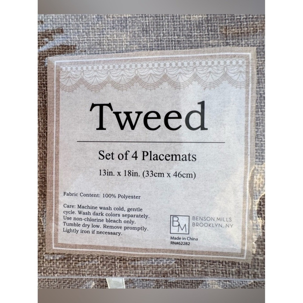 Placemats Benson Mills "Tweed" Neutral Beige Eight (8) Minimalist NWT Dining